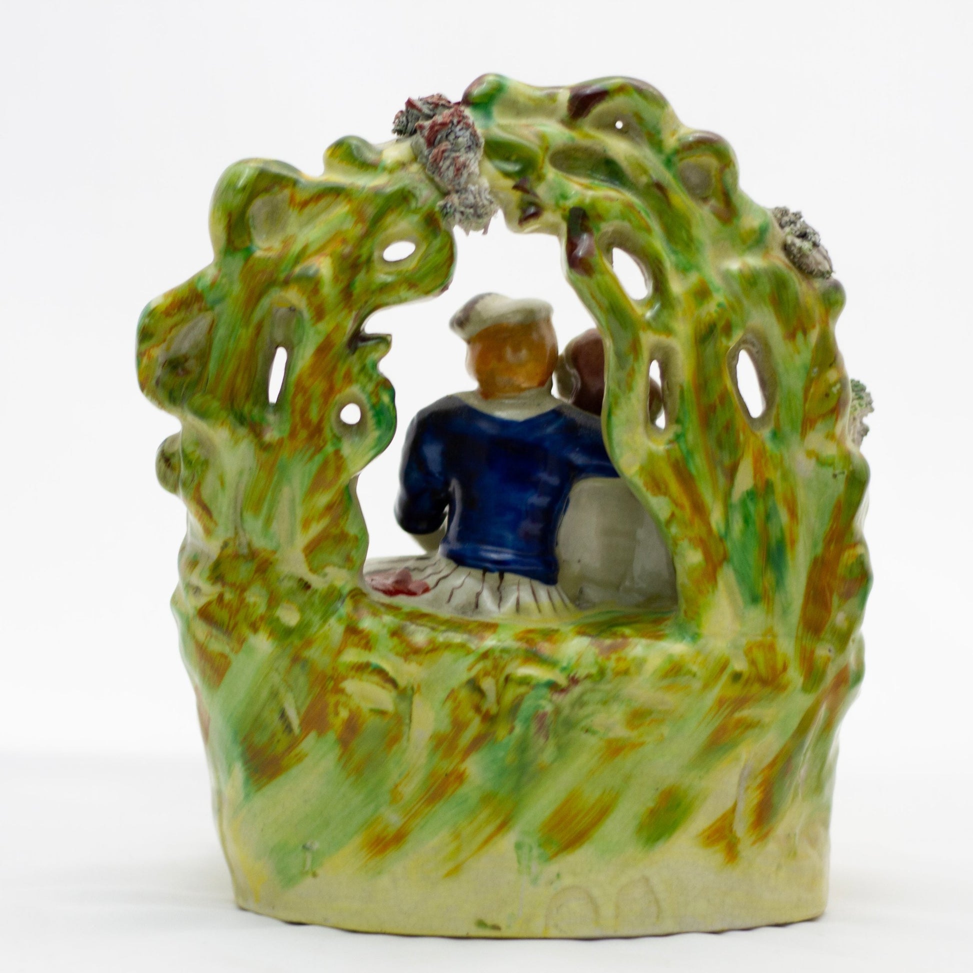 Staffordshire Style Romantic COUPLE IN THE GARDEN Pottery Figurine