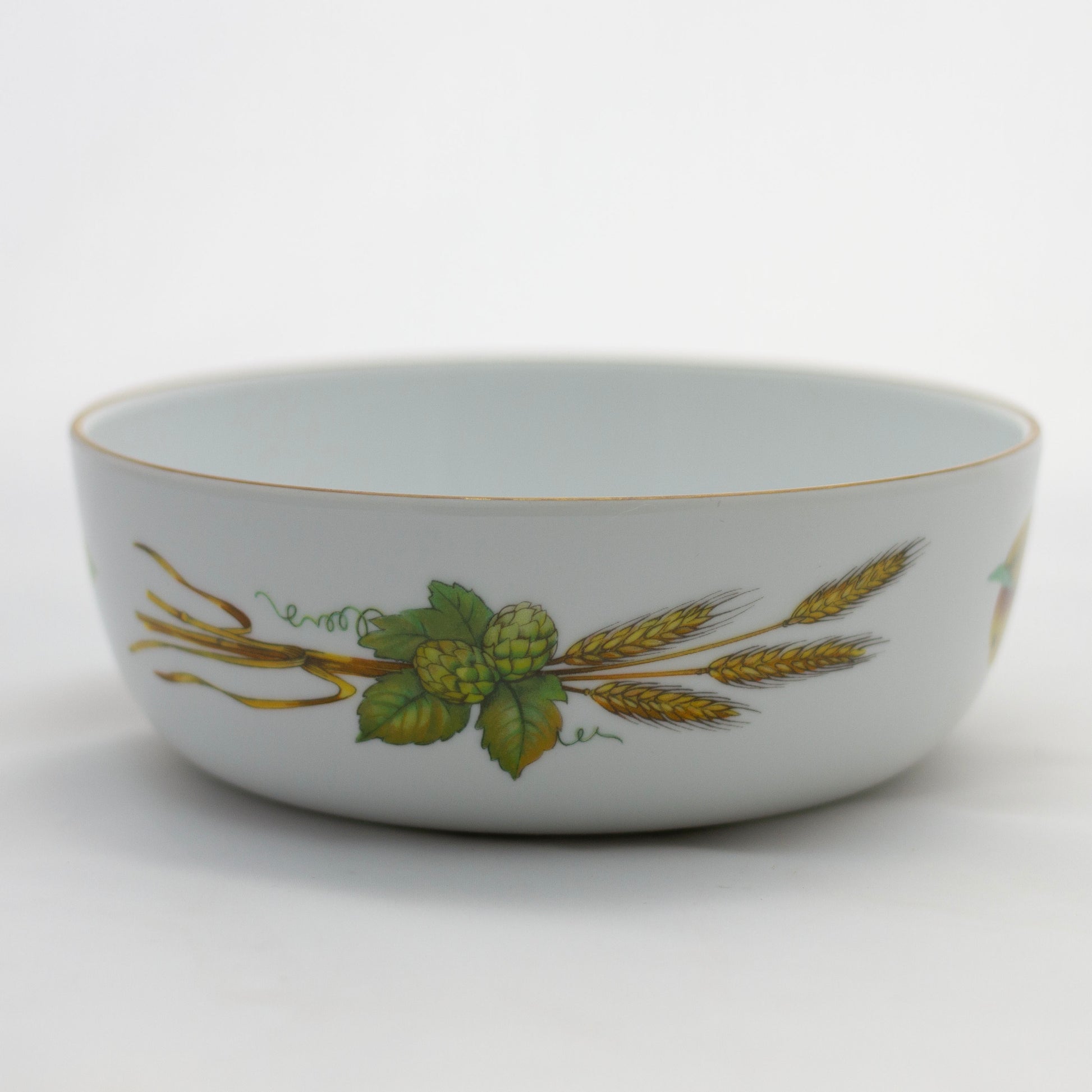 Royal Worcester Evesham Gold Porcelain 8" Fruit Bowl with Fruit & Gold Trim Hazelnuts and Wheat Side 2