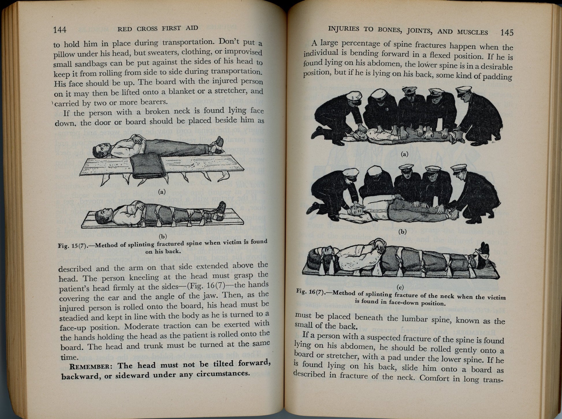 American Red Cross FIRST AID TEXTBOOK ©1933 1945 Splints