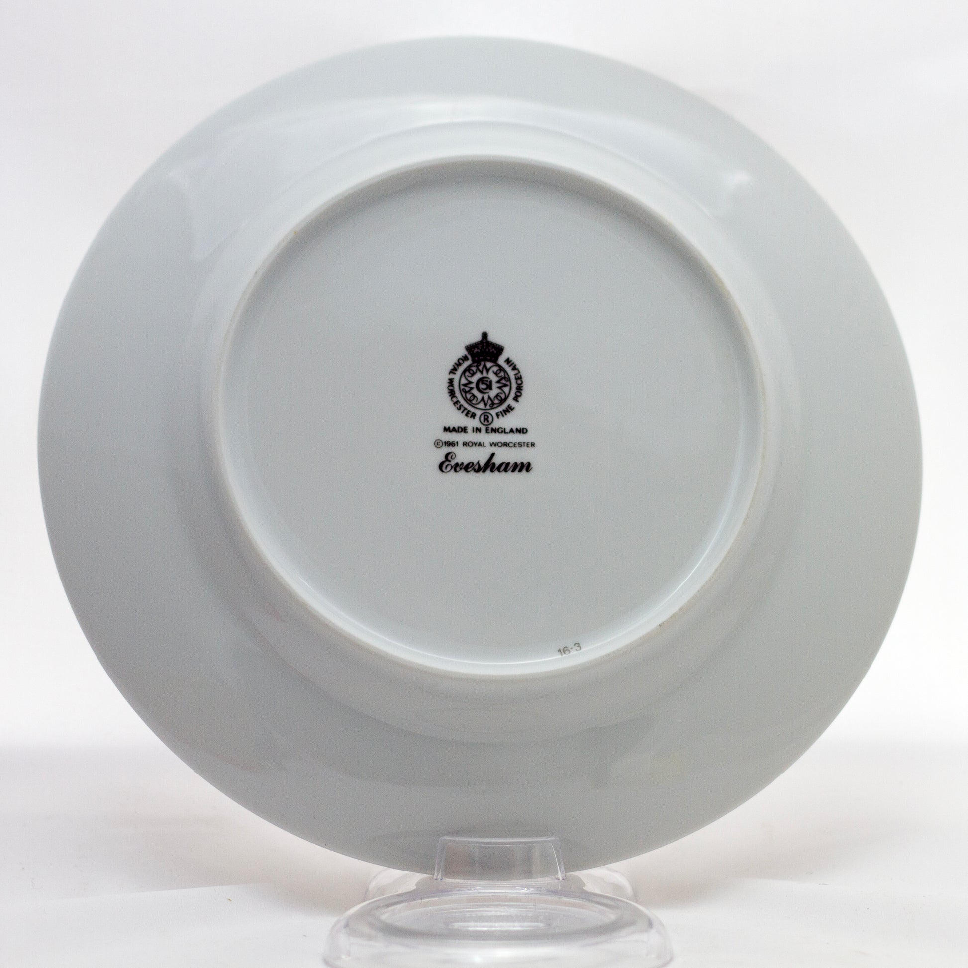 Royal Worcester Evesham Gold 8 ¼" Salad Plate Fine English China