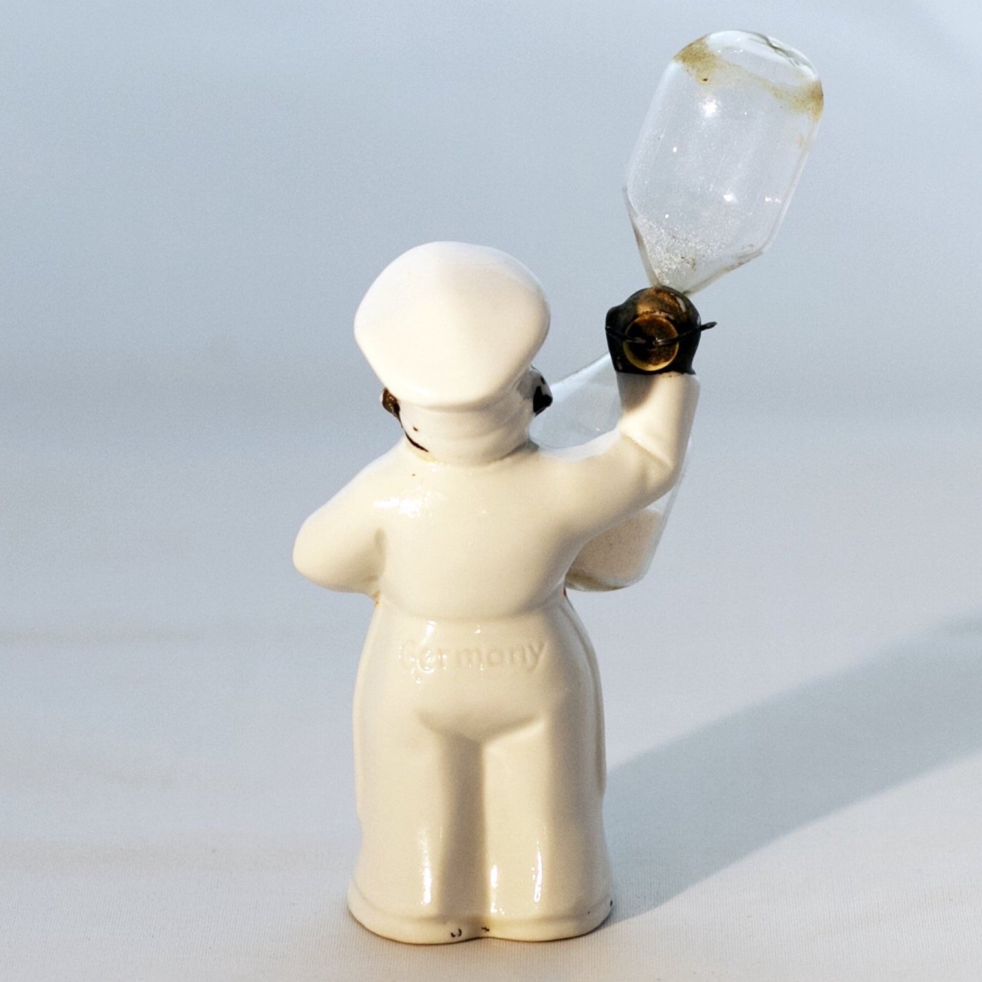 Rare Black Americana CERAMIC CHEF STANDING EGG TIMER Marked GERMANY Circa 1930s Back