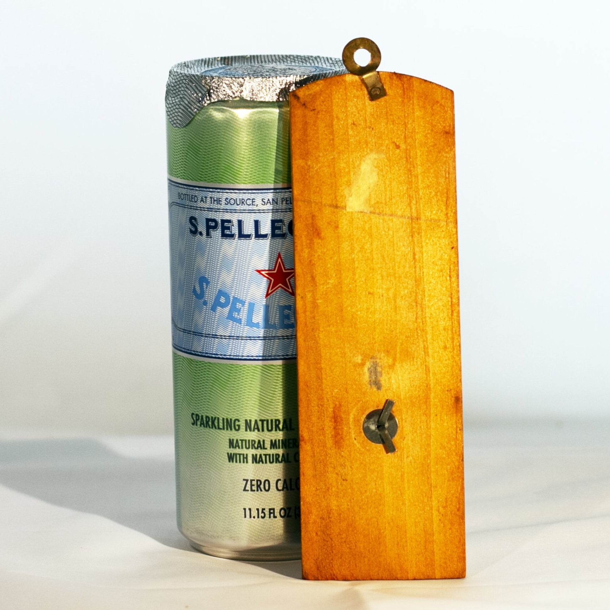 Mid-Century CHEF'S HEAD ON WOOD HANGING EGG TIMER Circa 1940s Back