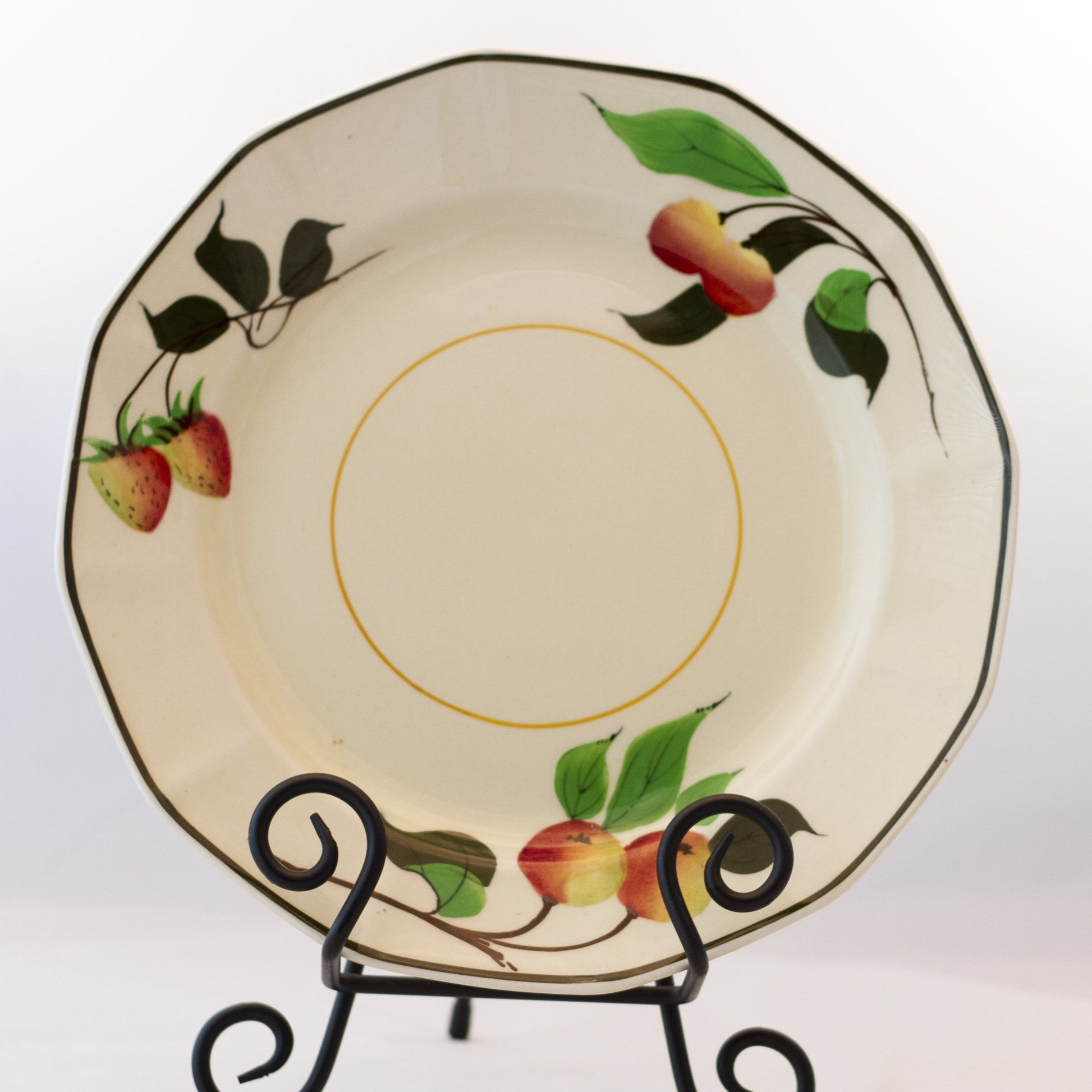 Art Deco ROYAL DOULTON DINNER PLATES D4085 Set of Two (2) Circa 1920