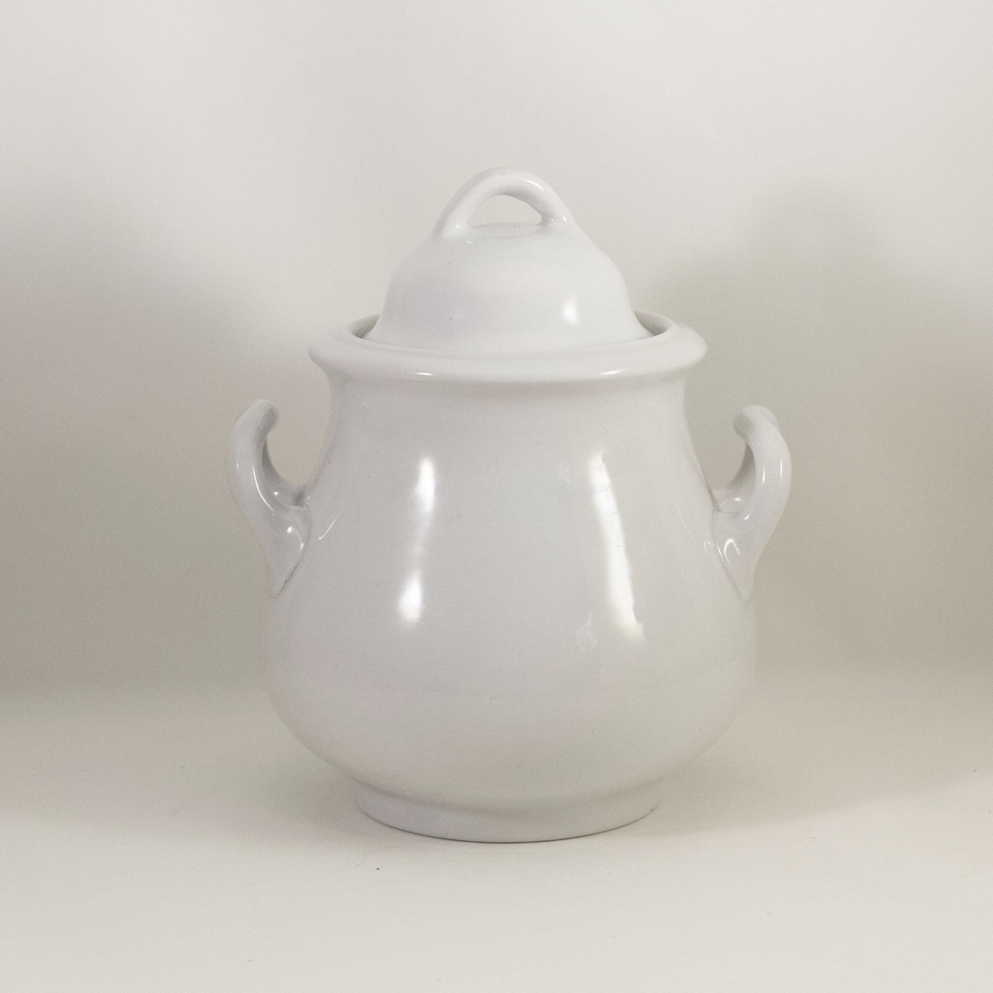 BURGESS & GODDARD Prince of Wales Covered Sugar Bowl Circa 1870s