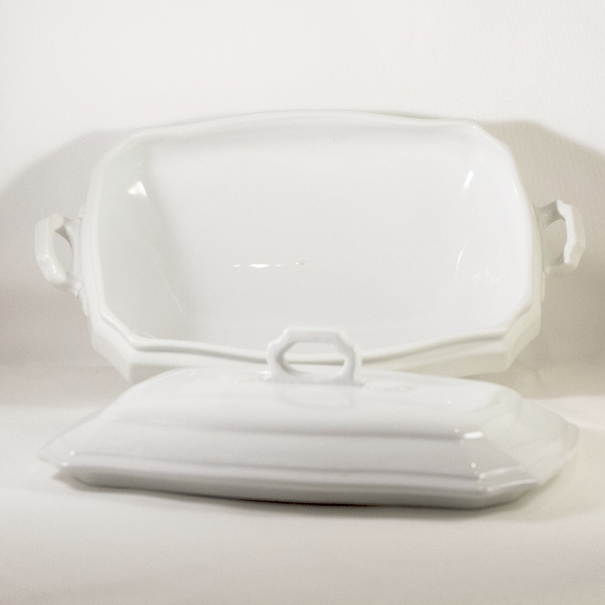 CLASSIC BLOCK OPTIC Antique Ironstone Oblong Covered Dish Circa 1890 Inside
