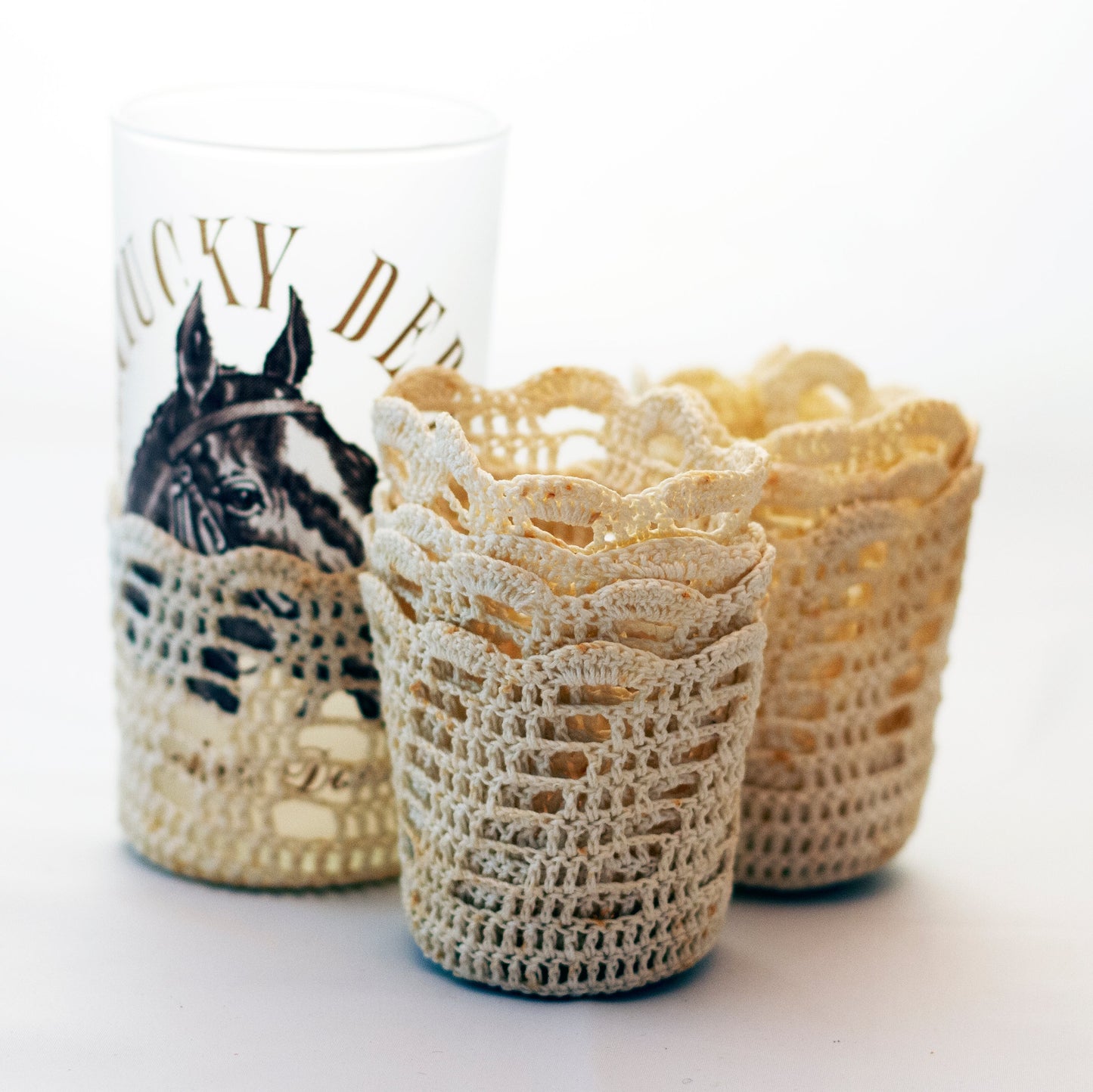 Vintage CREAM COLORED HAND CROCHETED DRINK SLEEVES