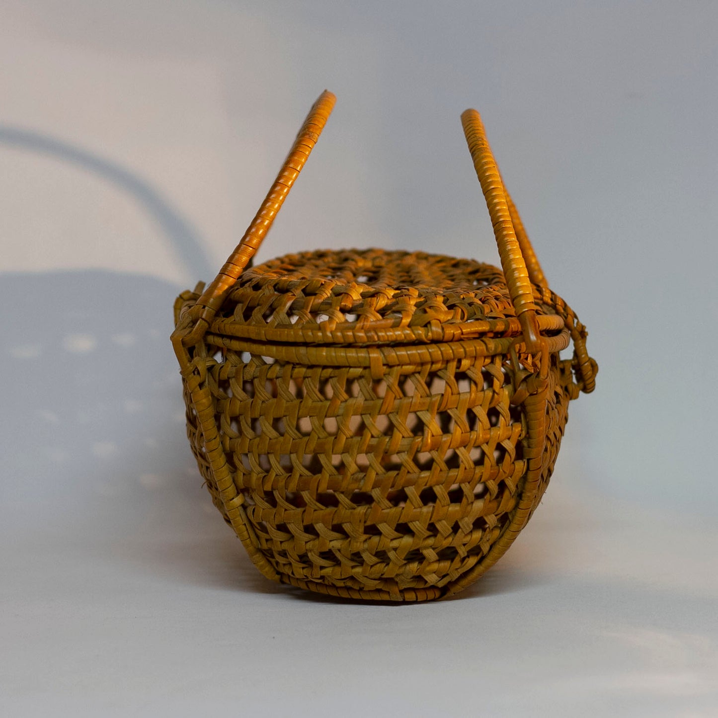 Vintage Wicker Rattan HANDLE PURSE Side 2