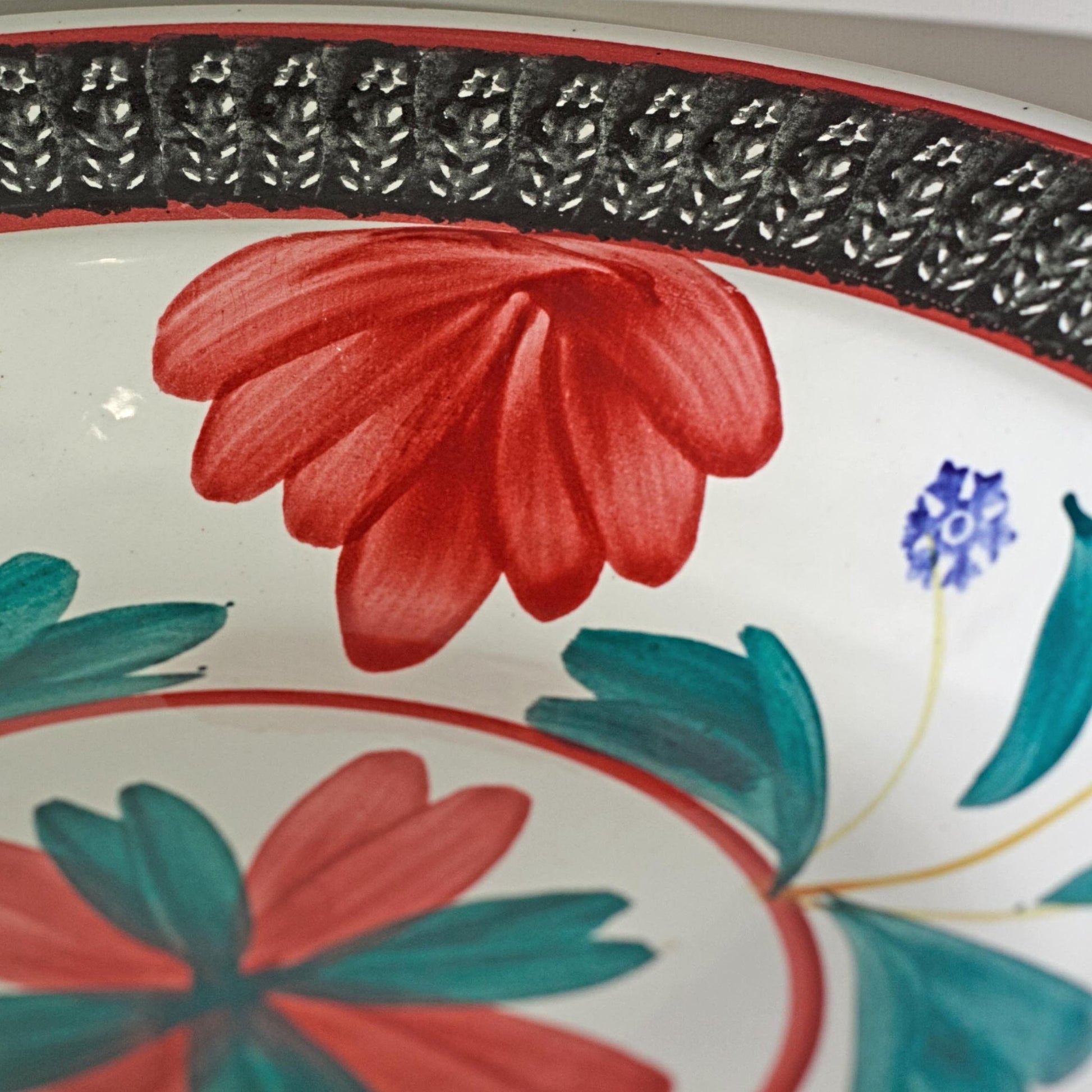 SPATTERWARE HANDPAINTED BOWL by Impériale et Royale Belgium Circa 1890 - 1910