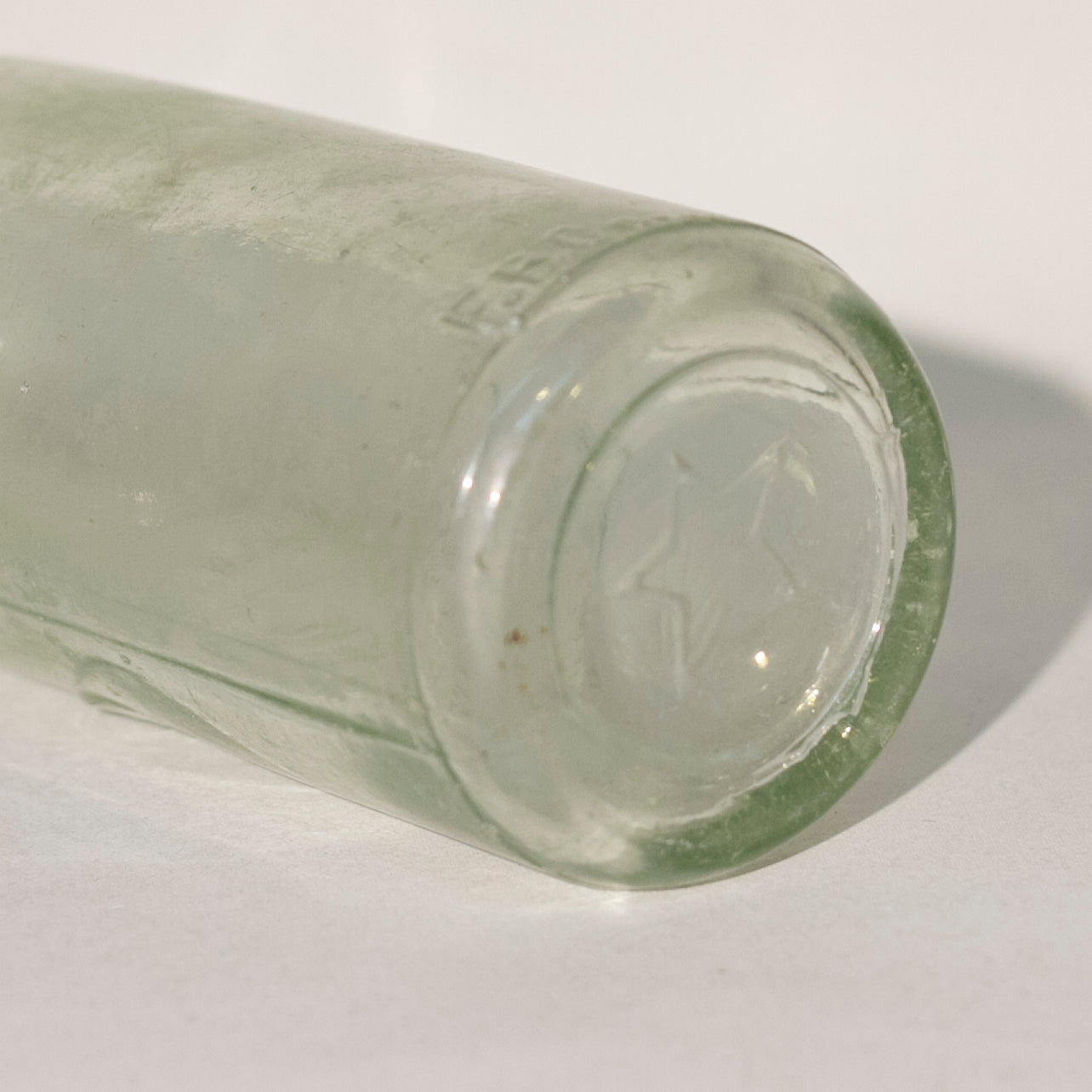 ISAIAH BUNN RIVERSIDE BOTTLING WORKS Warwick, NY Rare Hutchinson Bottle with Spelling Error Circa 1888 - 1893