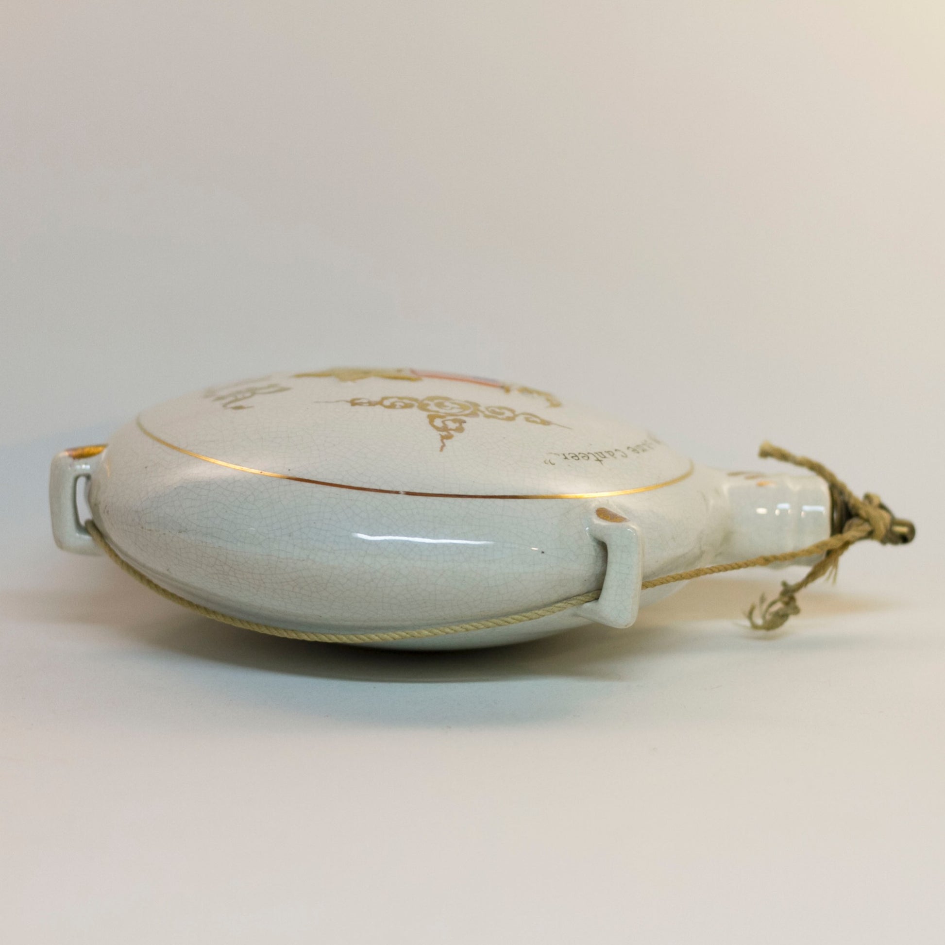 GRAND ARMY OF THE REPUBLIC (G.A.R.) Civil War Veteran CERAMIC CANTEEN Circa Late 1800s Side