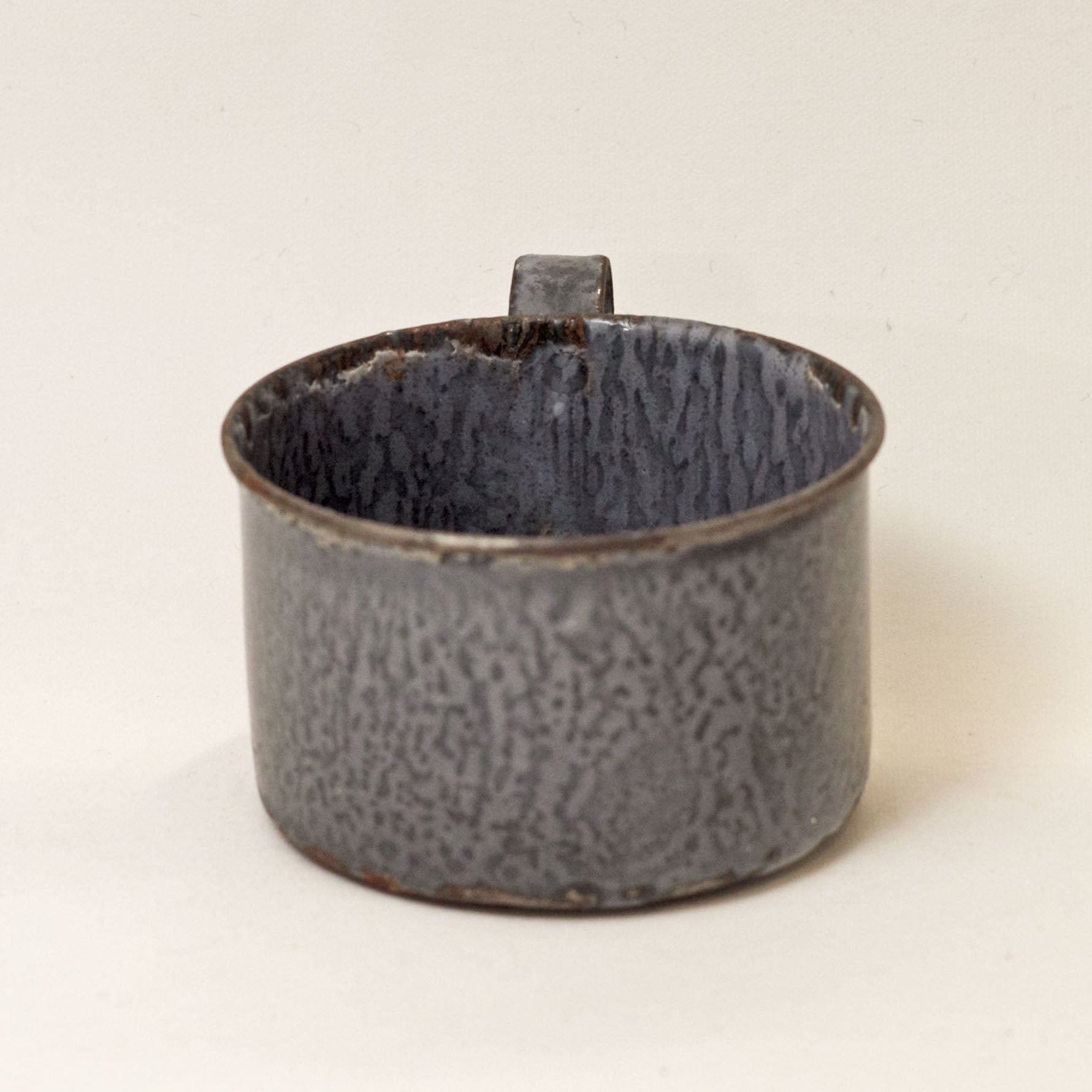 GRANITE WARE CHILD'S CUP with Mottled Gray Enamel
