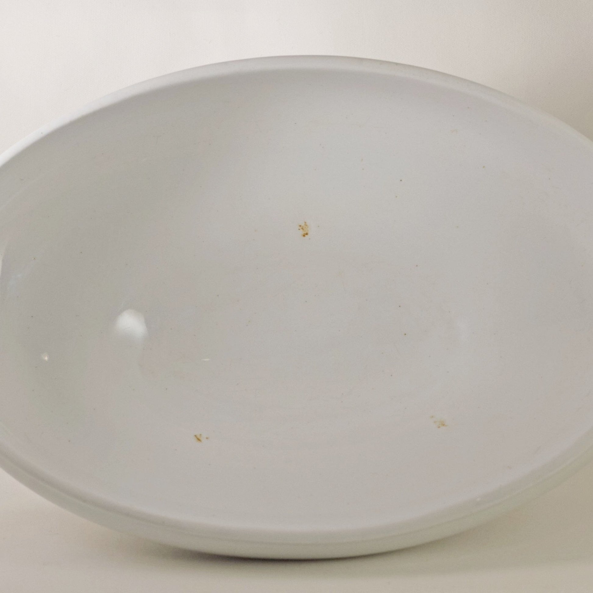 COVERED VEGETABLE BOWL by Henry Meakin Pottery of Cobridge, England Circa 1875 (4)