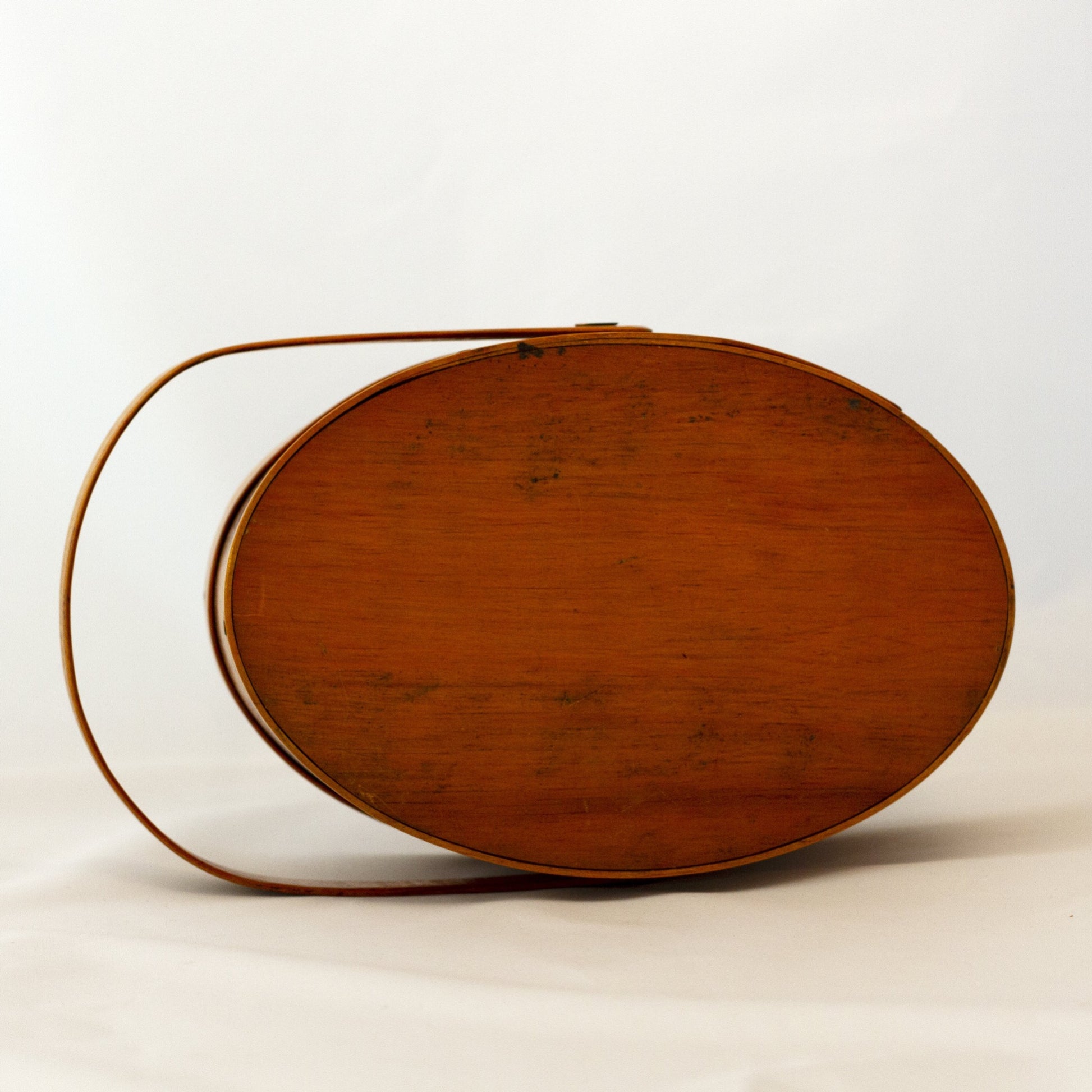SHAKER-STYLE Swing Handle Carrier Oval Basket with Swallow Tail Joints