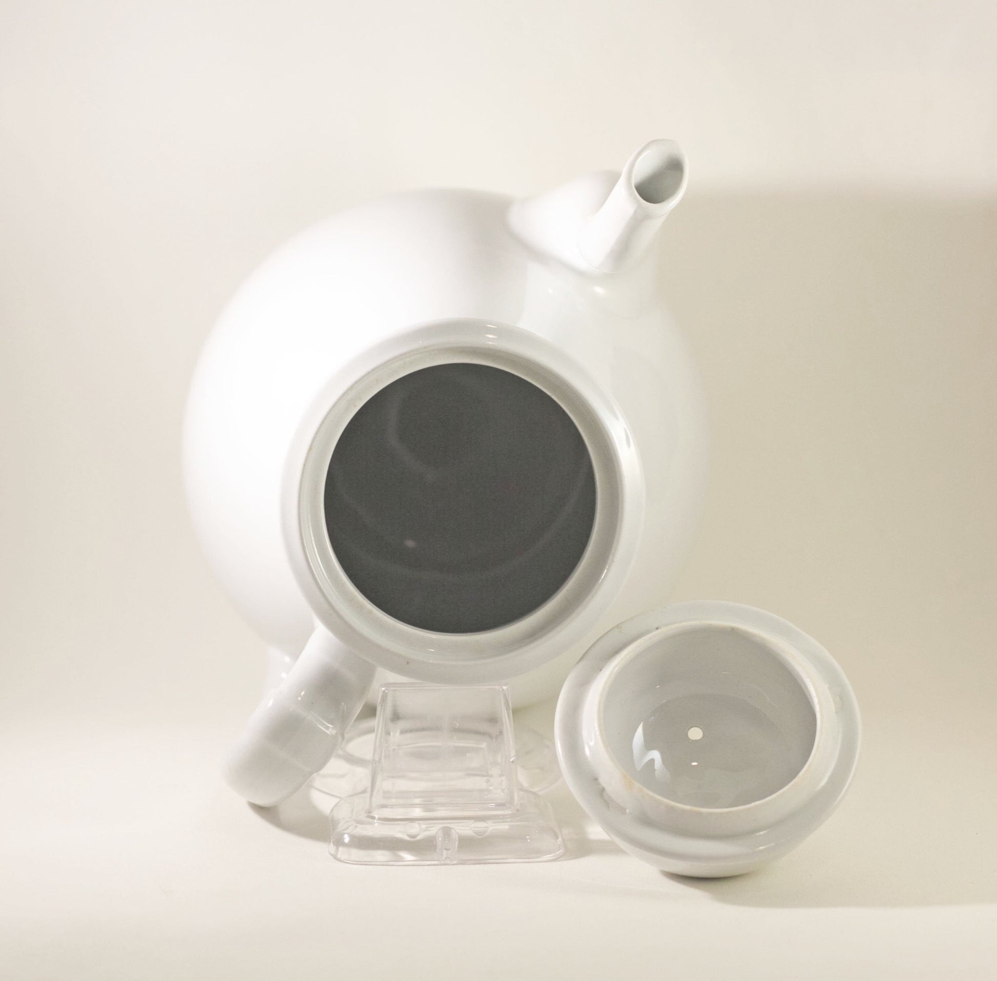 J & G Meakin White Ironstone Teapot Circa Pre-1890 (6)