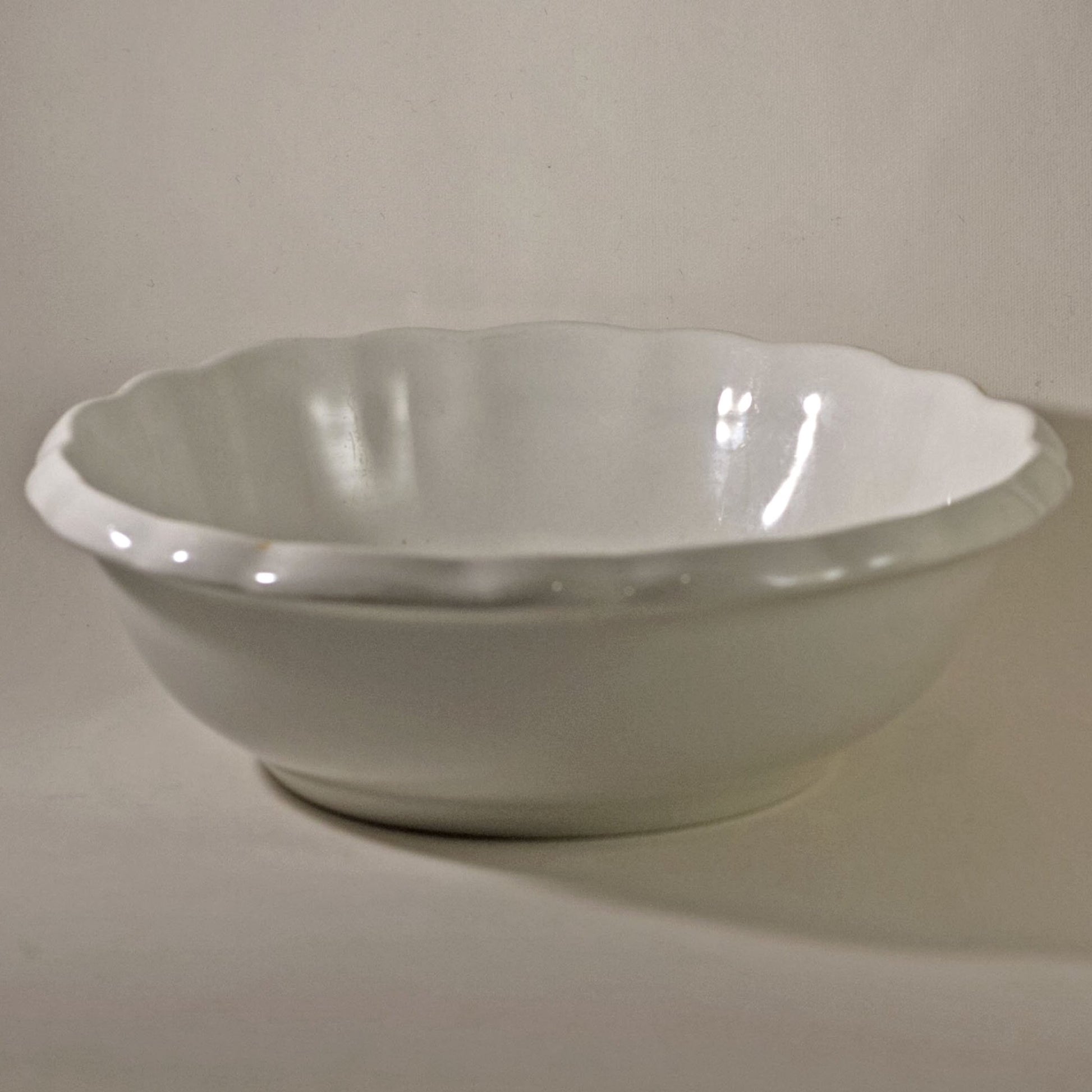 JOHNSON BROS IRONSTONE Antique Shallow Bowl Made in England Circa 1913+