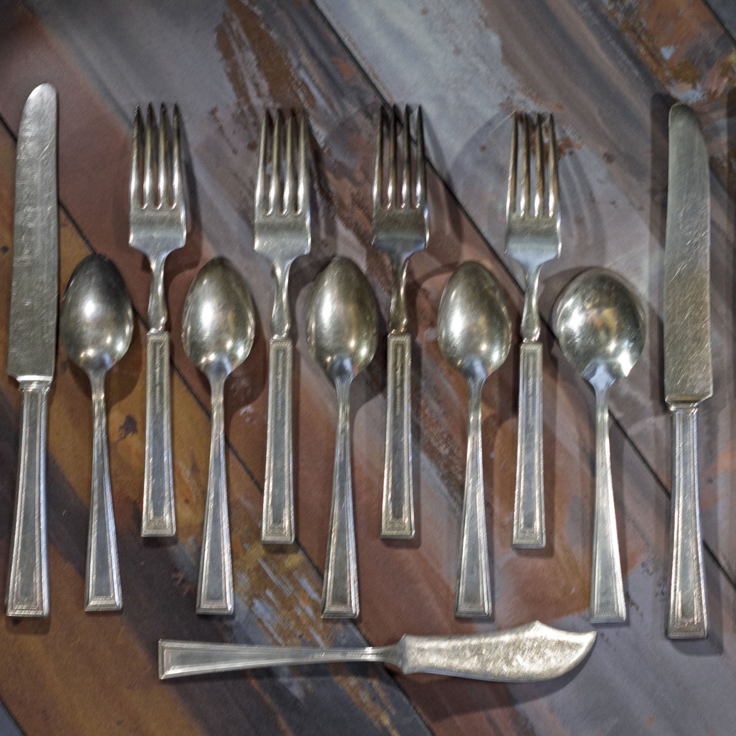 LADY HELEN SILVER SEAL SILVER PLATE by Yourex Four (4) Place Settings - Great Starter Set