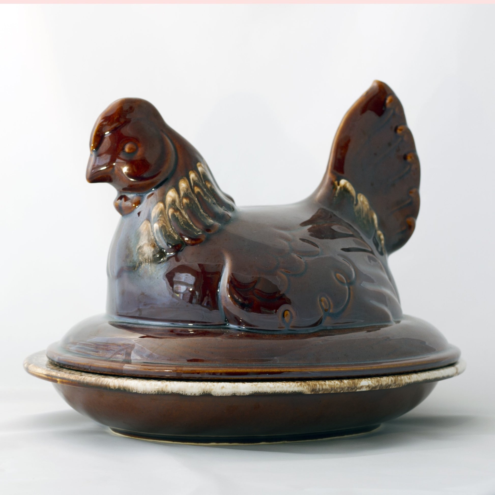 CHICKEN SERVER WITH COVER Hull House 'n Garden Mirror Brown "Drip" Circa Late 1960s to 1986 (1)