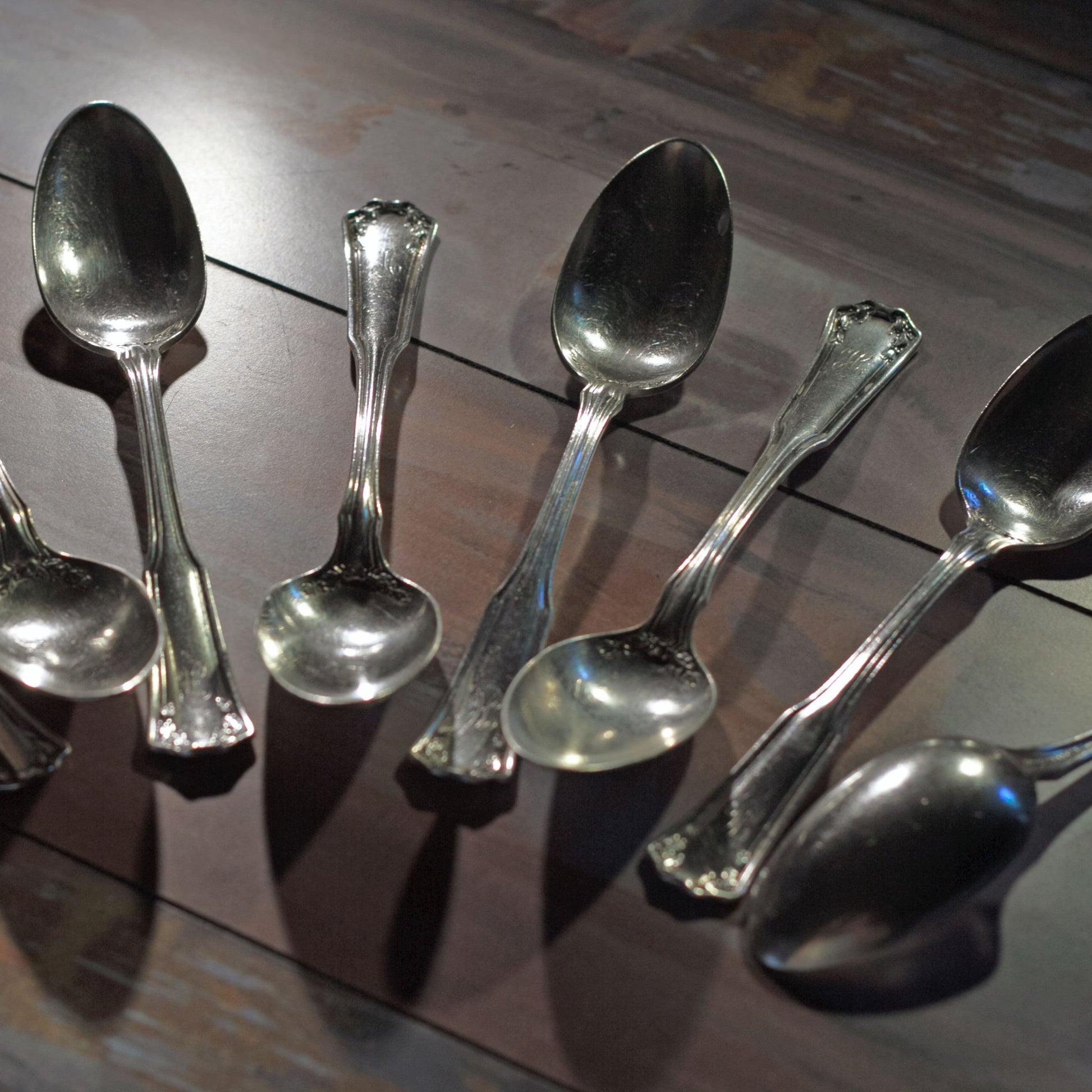 LAUREL SILVER PLATE TEASPOONS by 1835 R. Wallace Silver Lot of Ten (10)