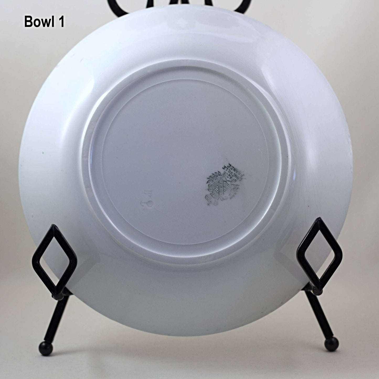 LUNÉVILLE FAIENCE SERVING BOWL SET Circa Late 19th/Early 20th Century Rare Strawberries Pattern