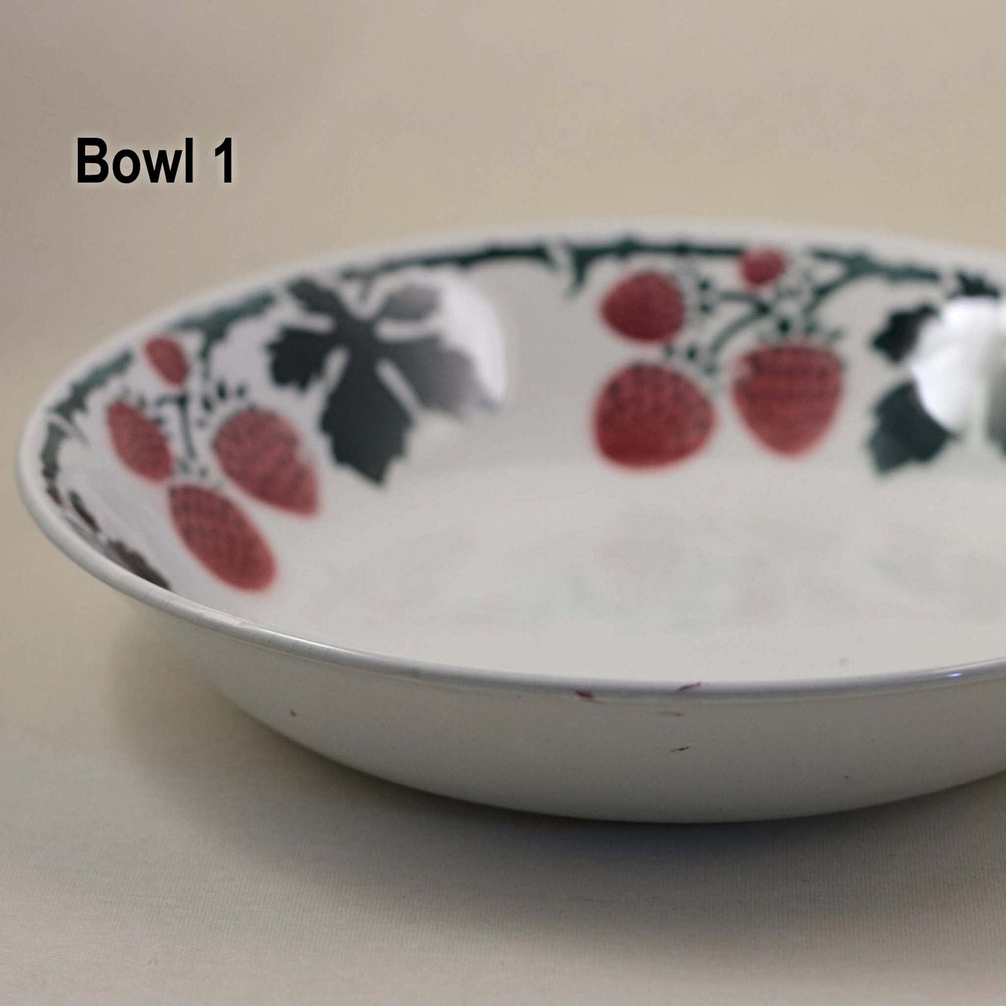 LUNÉVILLE FAIENCE SERVING BOWL SET Circa Late 19th/Early 20th Century Rare Strawberries Pattern