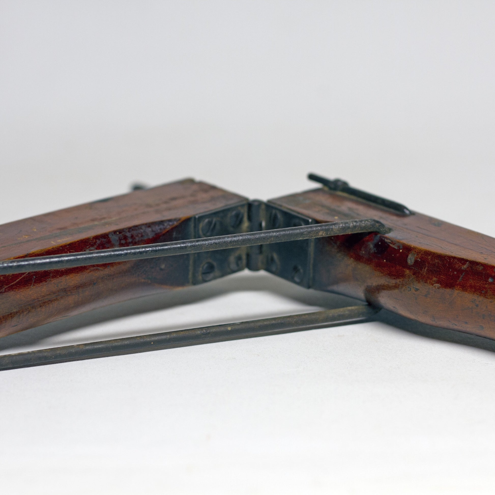 Early Wooden CHICAGO AIR RIFLE MARKHAM'S PATENT Circa 1886 to 1910