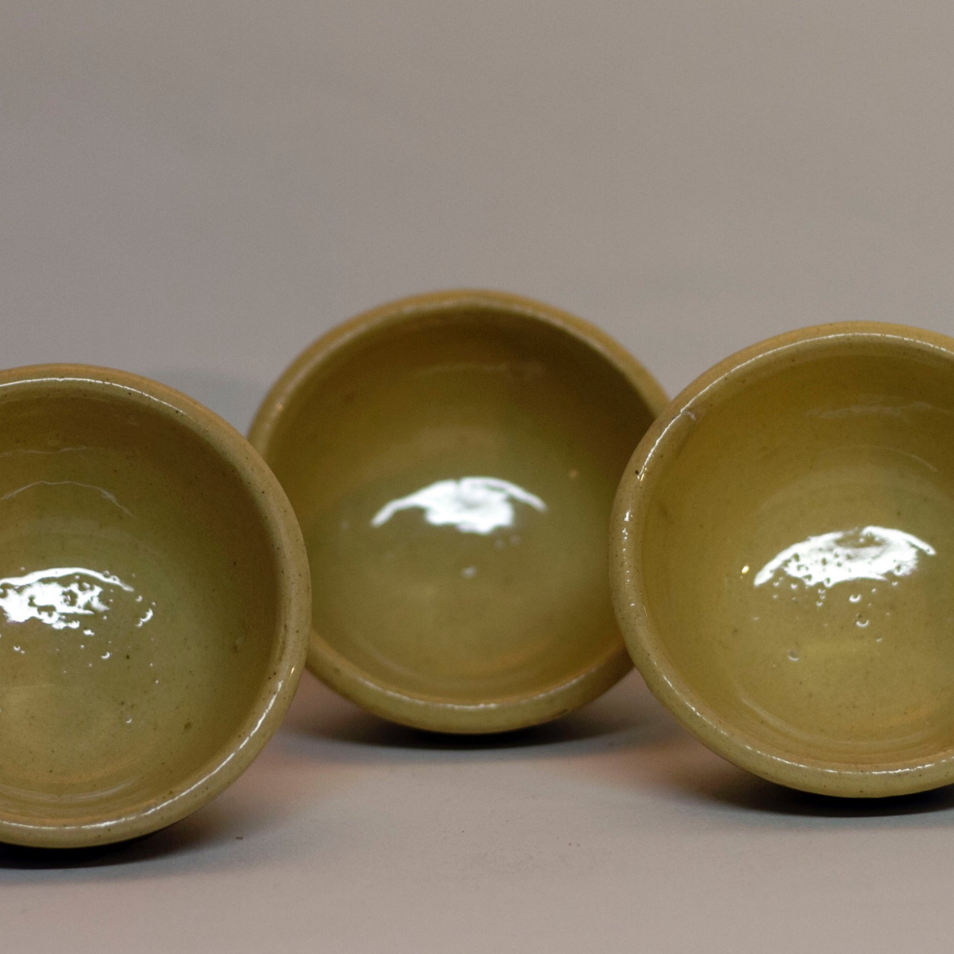 American YELLOWWARE SMALL BANDED BOWLS Set of Three (3) Circa Late 19th to Early 20th Century (5)