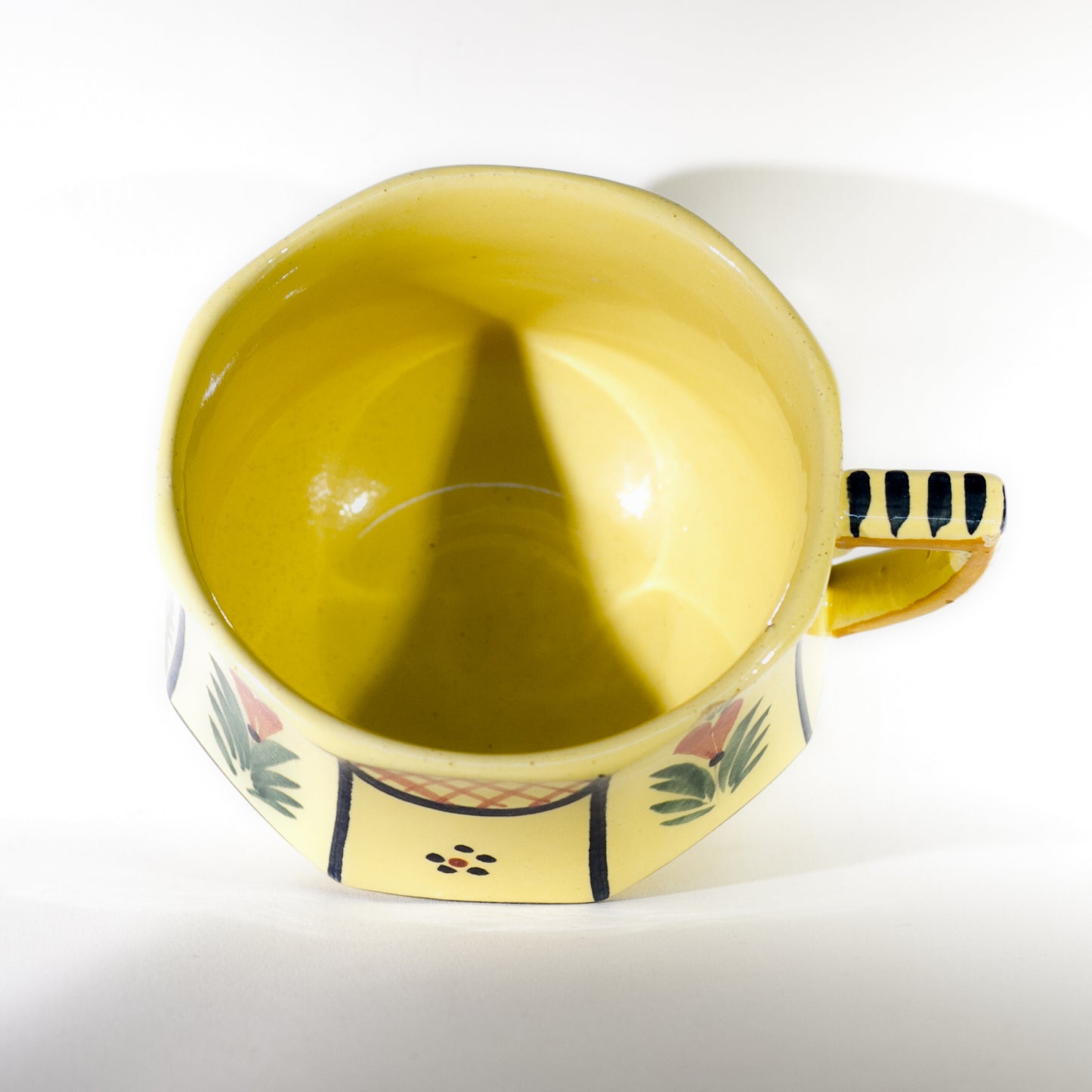 French Faïence HB QUIMPER OCTAGONAL Hand Painted FLAT CUP Circa 1940 - 1960