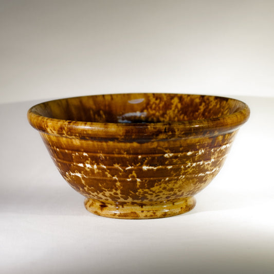 Antique SLIP BANDED AMERICAN ROCKINGHAM BOWL Circa 1880 - 1910