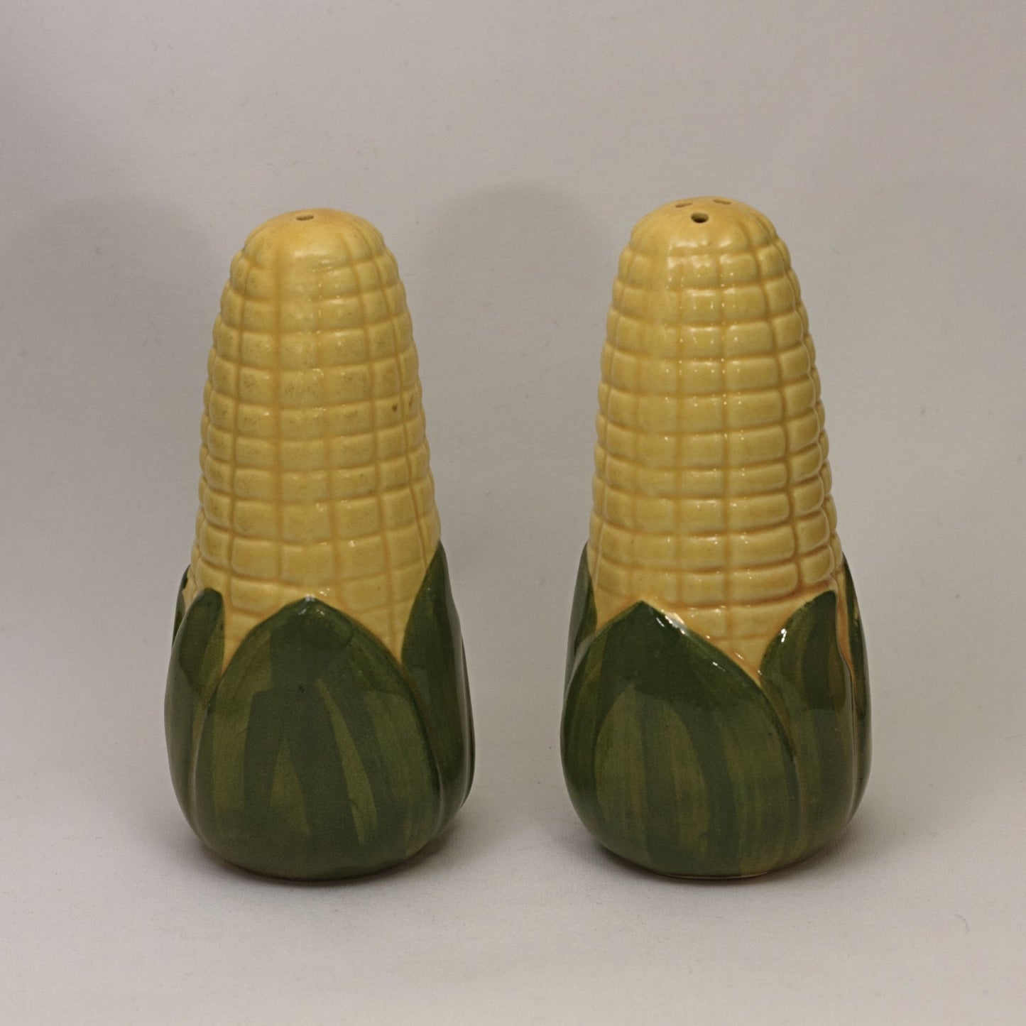 SHAWNEE Pottery CORN KING Salt and Pepper