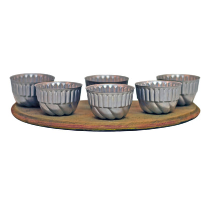 Candelabro con moldes vintage de gelatina JELL-O reciclados – Madera reutilizada, 6 cavidades