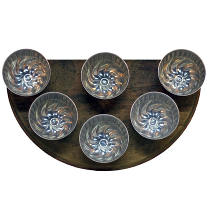 Candelabro con moldes vintage de gelatina JELL-O reciclados – Madera reutilizada, 6 cavidades