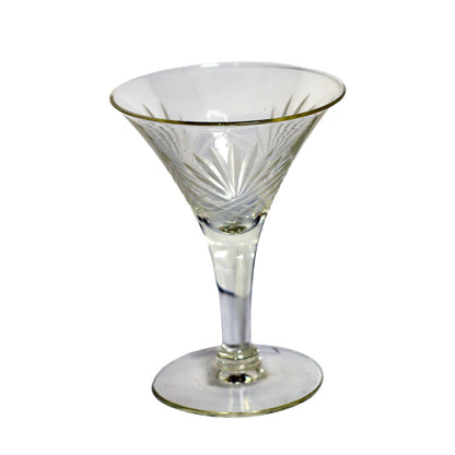 Set of 7 vintage Nachtmann Nierstein / Gorham Cherrywood cut crystal liquor cocktail glasses with fan and crosshatch design. Made in Germany. Fan design view