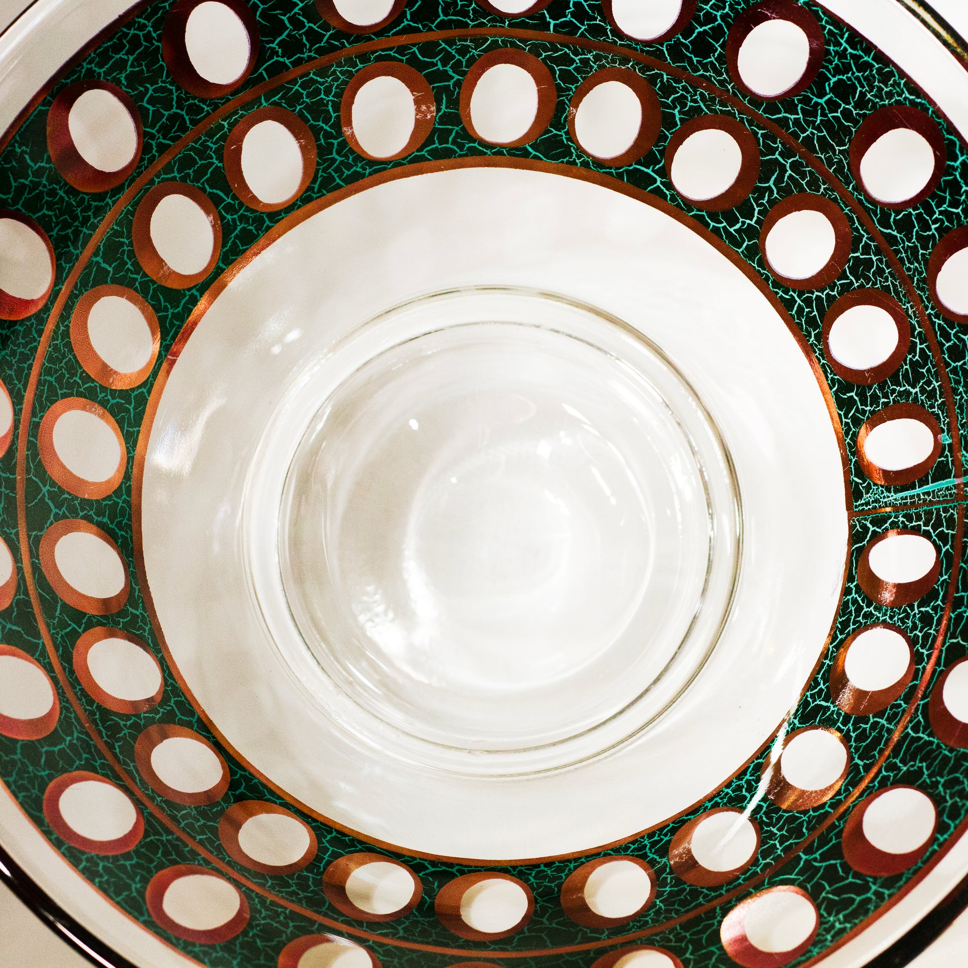 Culver Pisa 22K Gold Green Glass Large Salad Bowl | Circa 1960s Inside Close Up