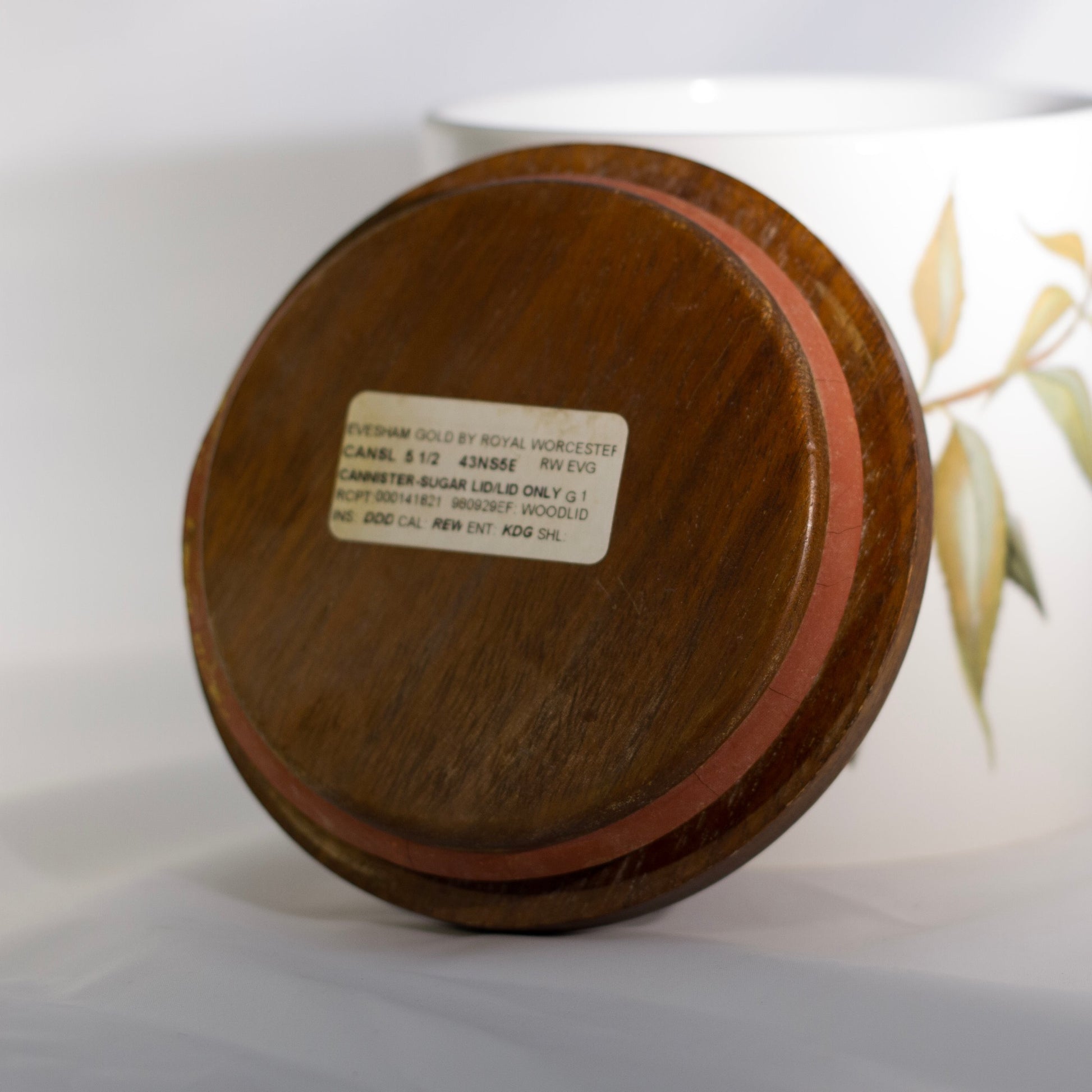 EVESHAM GOLD 5 ½" Sugar Canister with Wood Lid