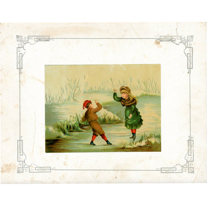 Cromolitografía de escena de niños victorianos lanzando bolas de nieve – Lámina "Recompensa al Mérito" c1895