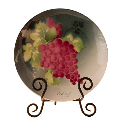Assiette ancienne en faïence française K & G Lunéville décor raisins, signée Obert, vers 1900 (21,5 cm)