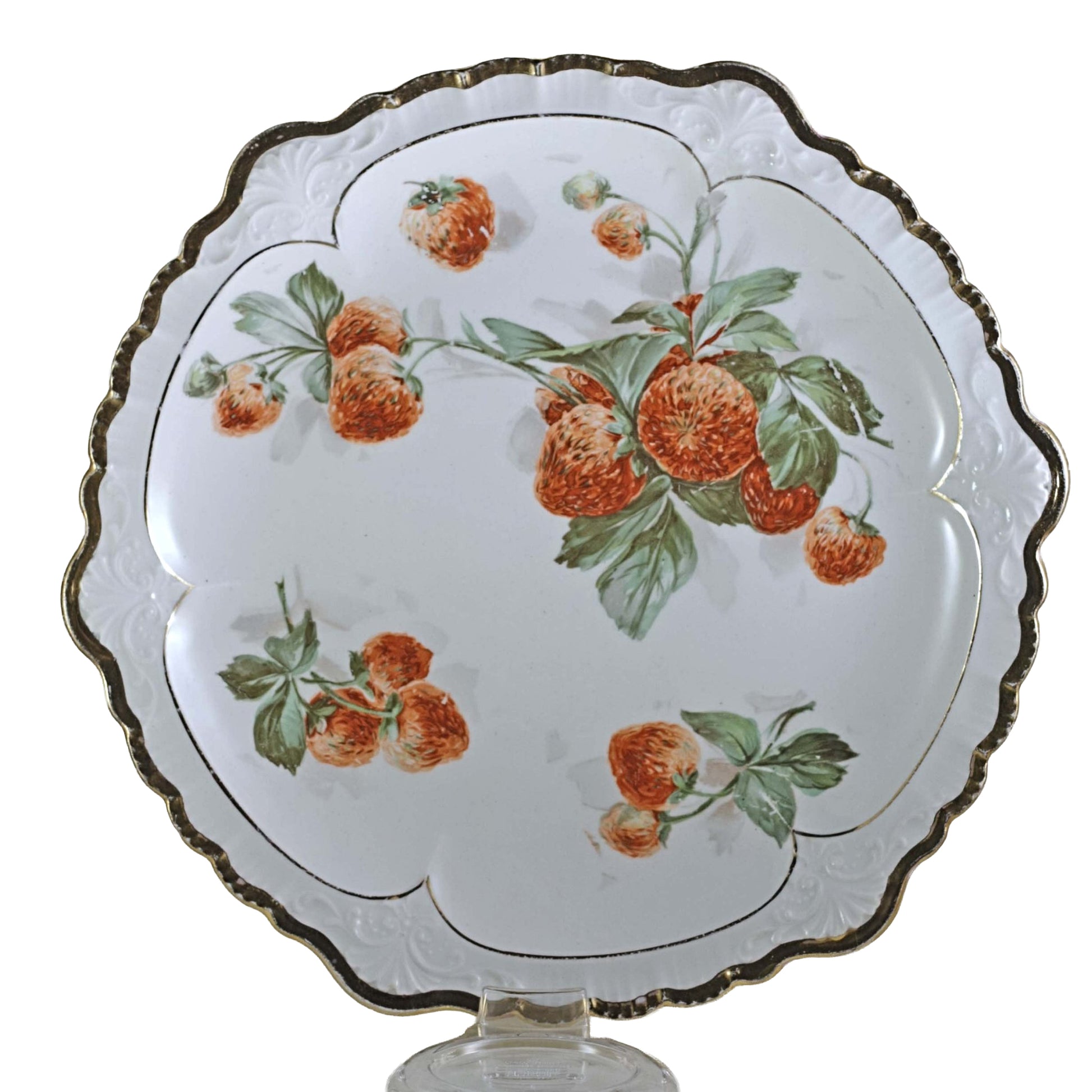 Antique Sèvres Ohio Strawberry Serving Plate – Porcelain with Gold Scalloped Edge, c. 1900, 10⅜″