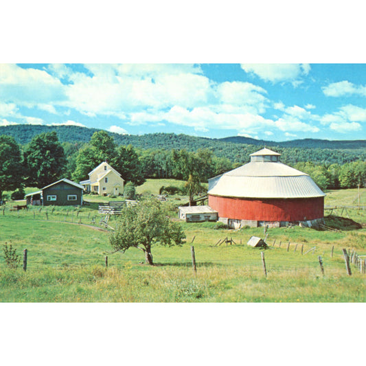 Round Barn Enosburg Vermont | Green Mountain Vintage Chrome Postcard