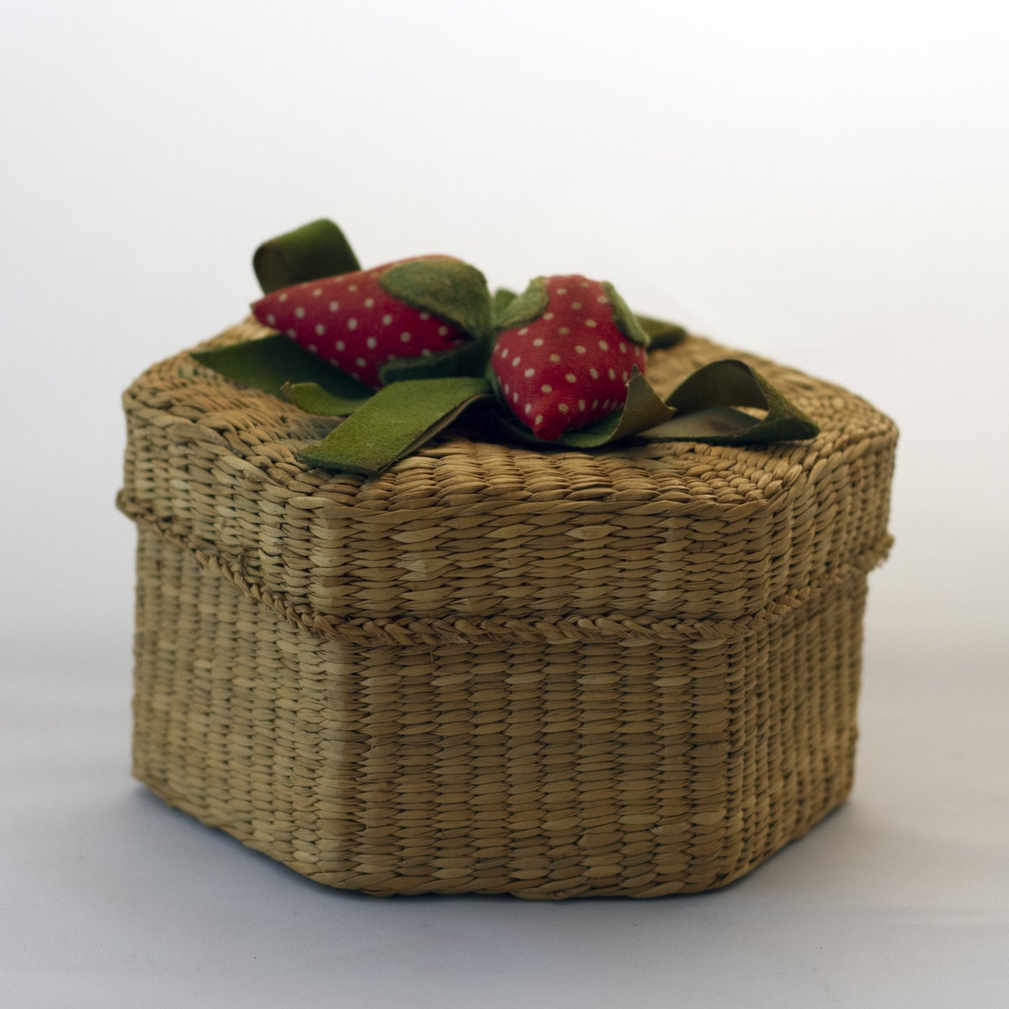 WOVEN WICKER HEXAGON BASKET with Fabric Strawberries Decorated Lid
