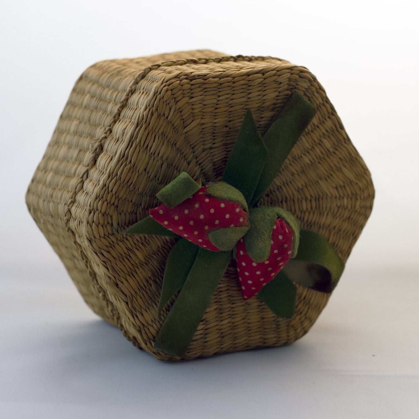 WOVEN WICKER HEXAGON BASKET with Fabric Strawberries Decorated Lid