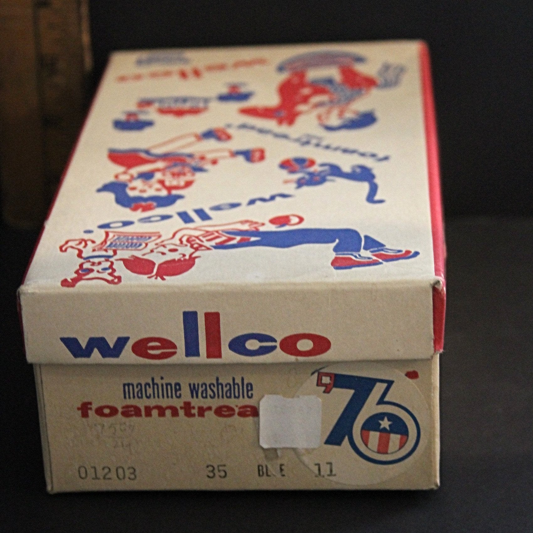 WELLCO FOAMTREADS '76 BICENTENNIAL Stars and Stripes Corduroy Slippers New Old Stock with Box