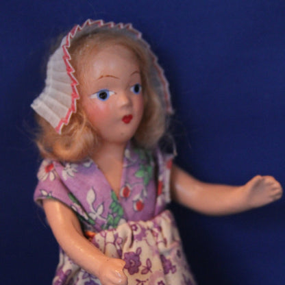 BEEHLER ARTS COMPOSITION DOLL Marked MBC Circa 1940s to 1950s Side