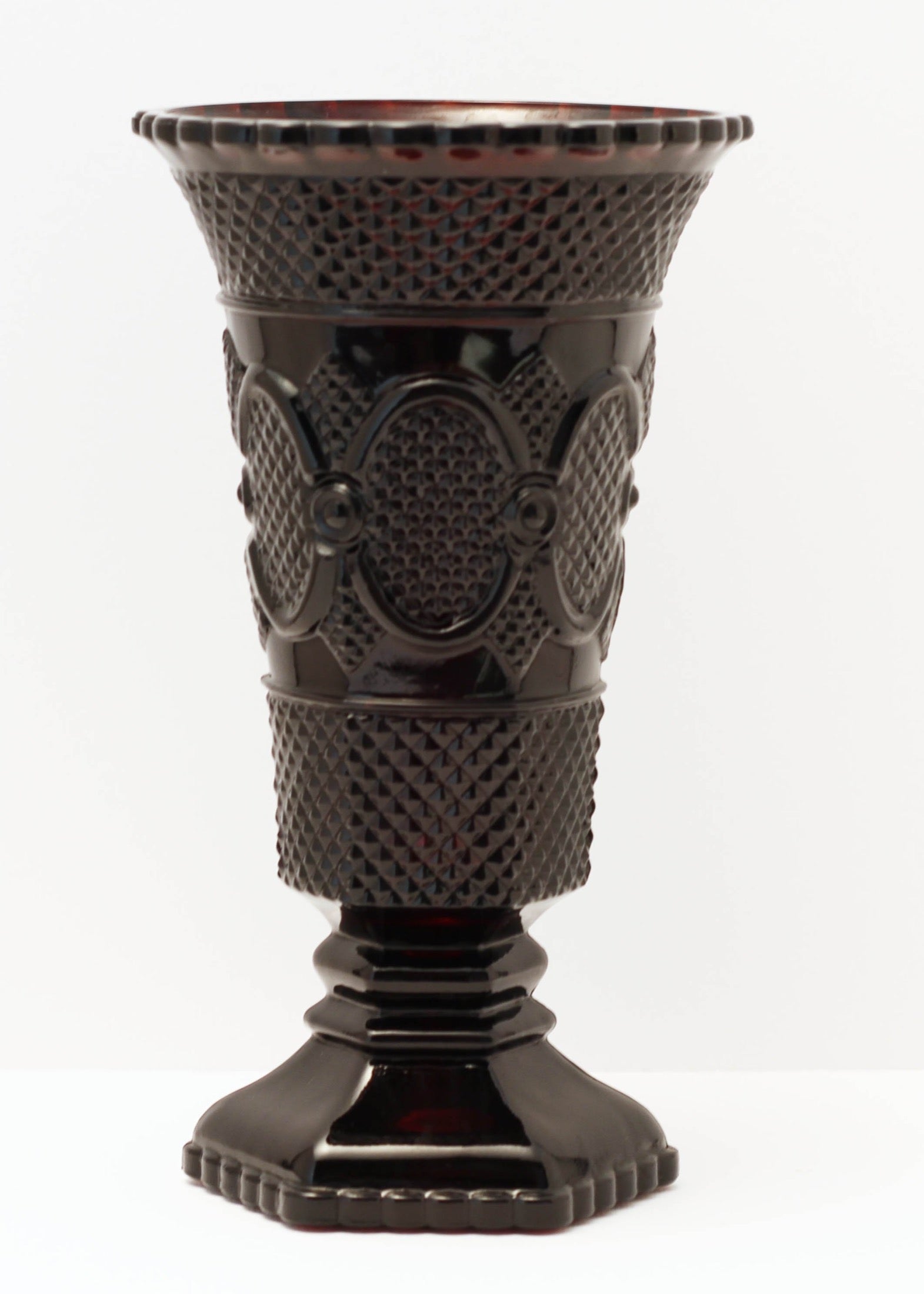 CAPE COD 1876 COLLECTION By Avon Pedestal Flower Vase