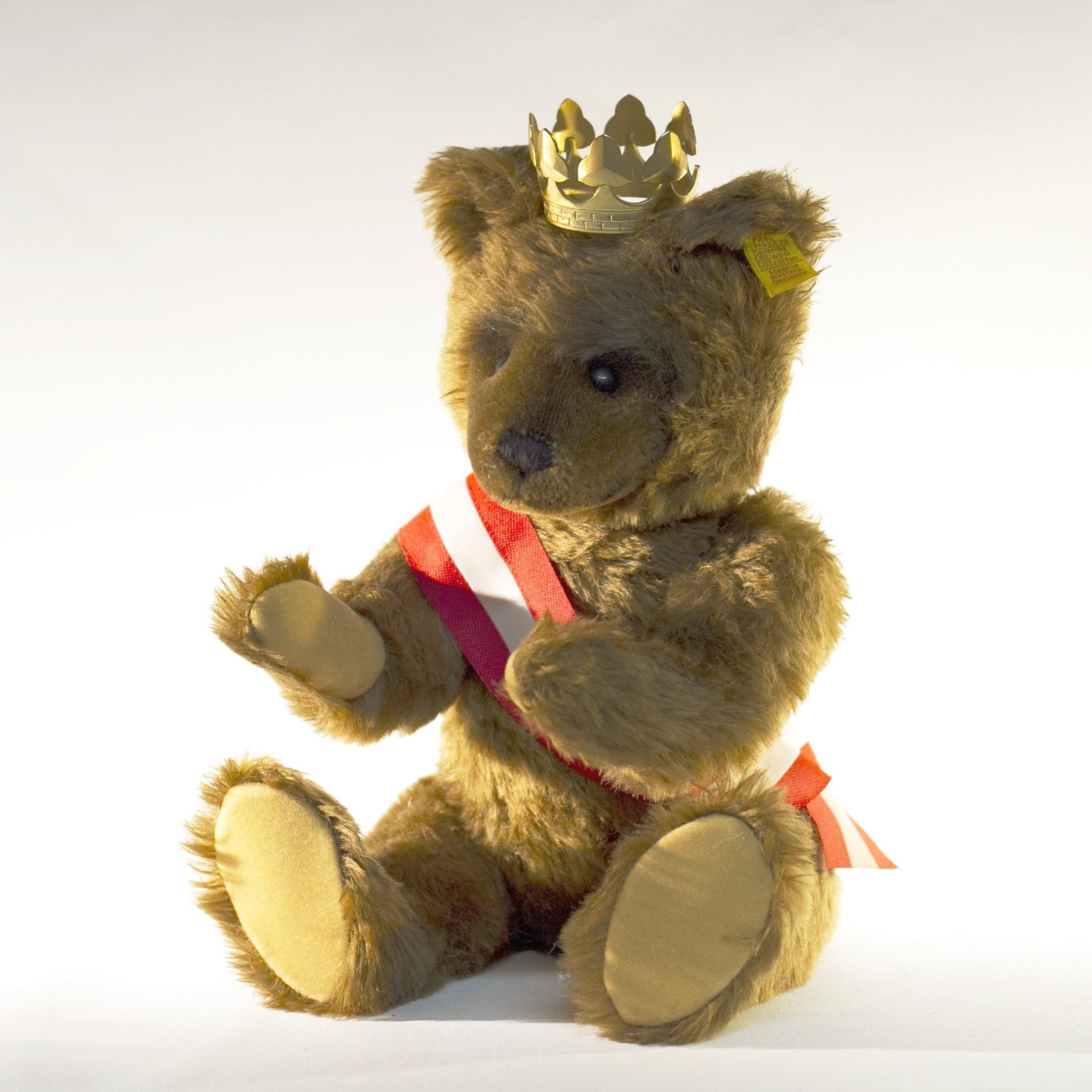 Collectible STEIFF BERLIN BEAR with Gold Crown Circa 1980s