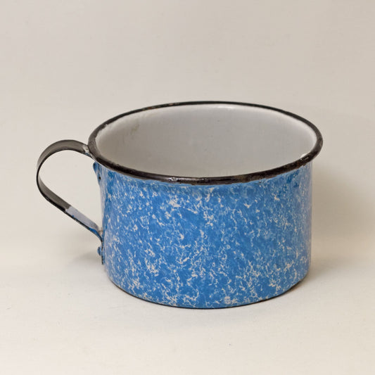 Antique GRANITE WARE 16-OUNCE CUP Vintage Blue and White Speckled