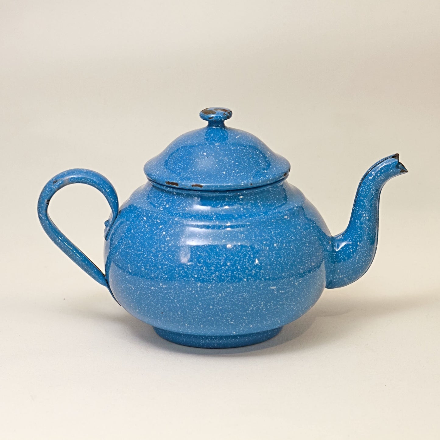 GRANITEWARE TEA KETTLE Blue and White Speckled Early 20th Century