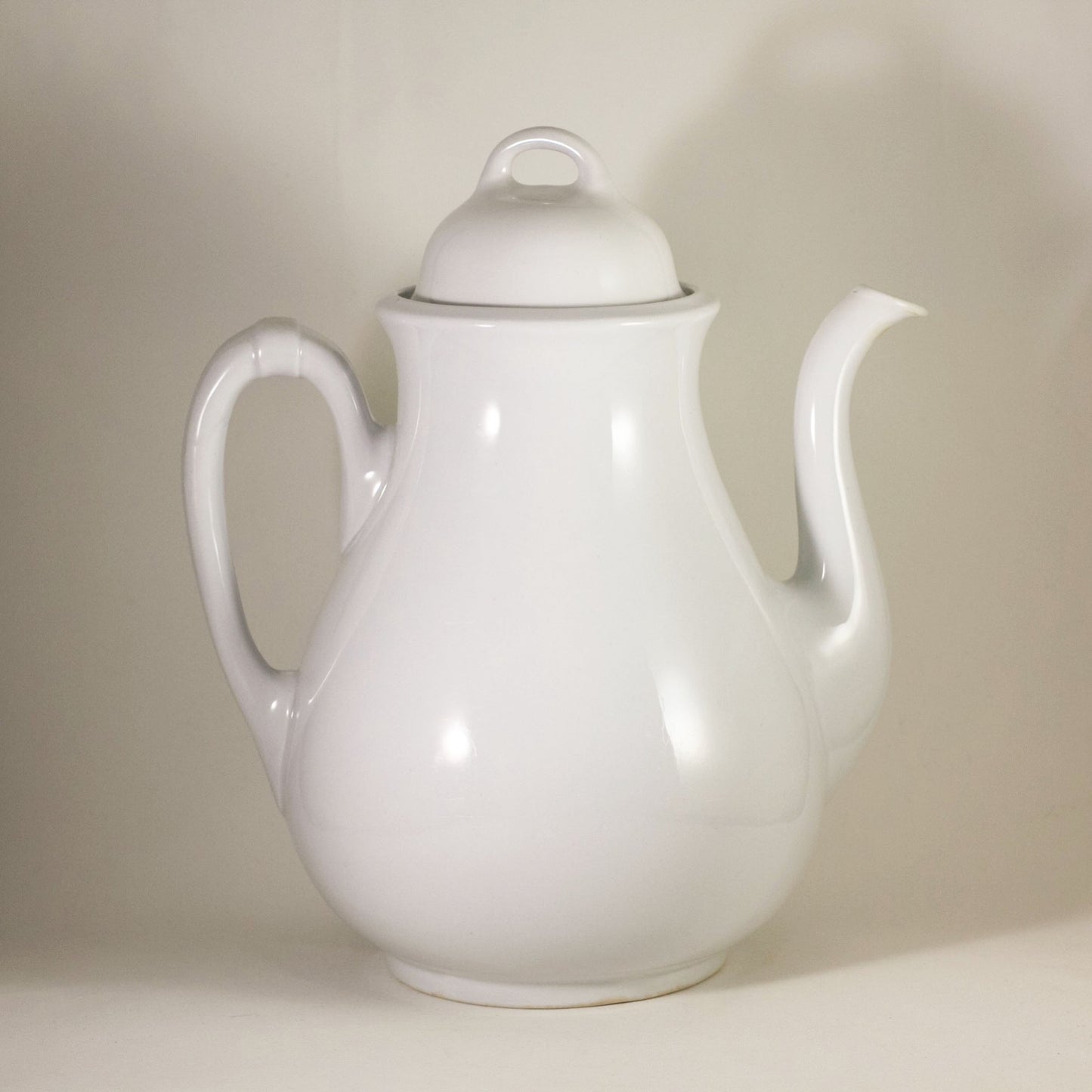 J & G Meakin White Ironstone Teapot Circa Pre-1890