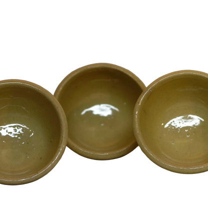 American YELLOWWARE SMALL BANDED BOWLS Set of Three (3) Circa Late 19th to Early 20th Century (5)