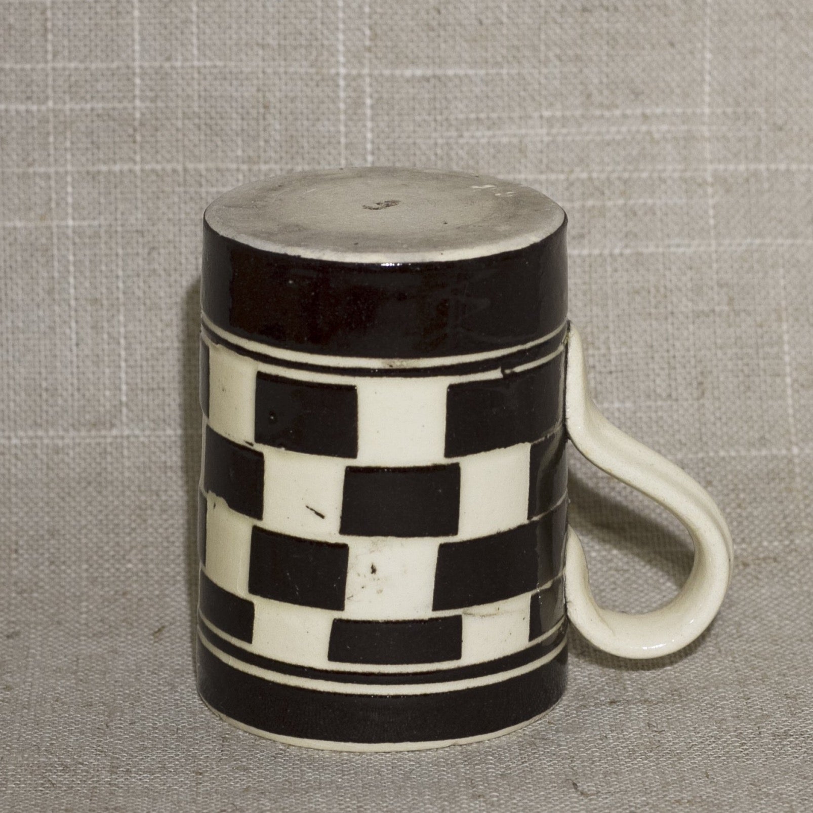 Antique English MOCHA WARE Brown and Cream Checkerboard Pattern Mug Circa Early 19th Century