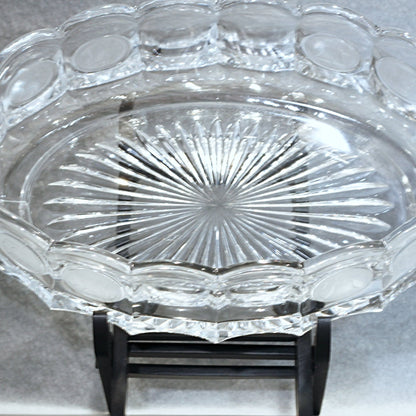 Fuente ovalada con patrón CLEAR COIN, circa 1958 - 1981